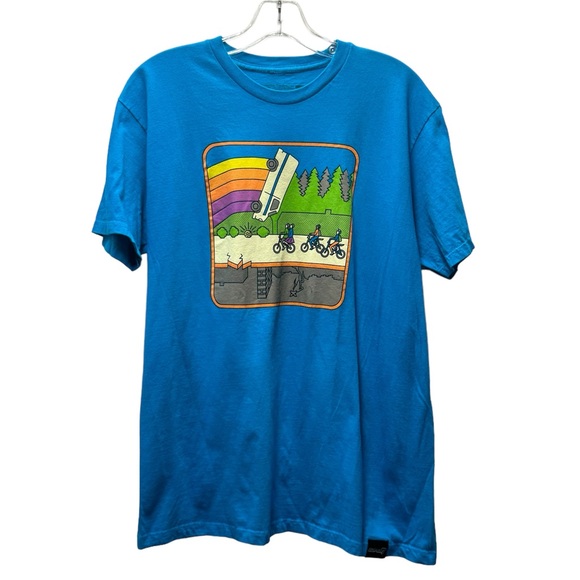 Super 7 Blue Stranger Things Modern Print Art Graphic T Mens Size Large - Picture 1 of 4